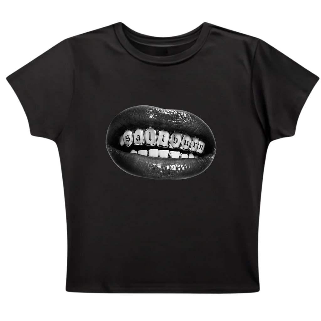 Saltburn Essential - Baby Tee